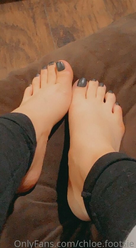 kayla footsie star sexy pic