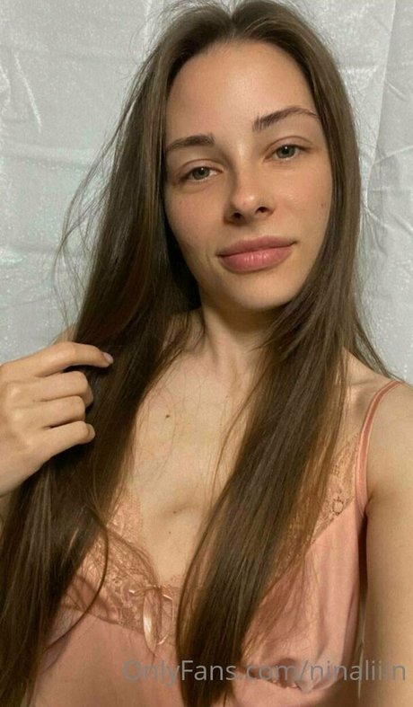 ninaliiin naked actress archive