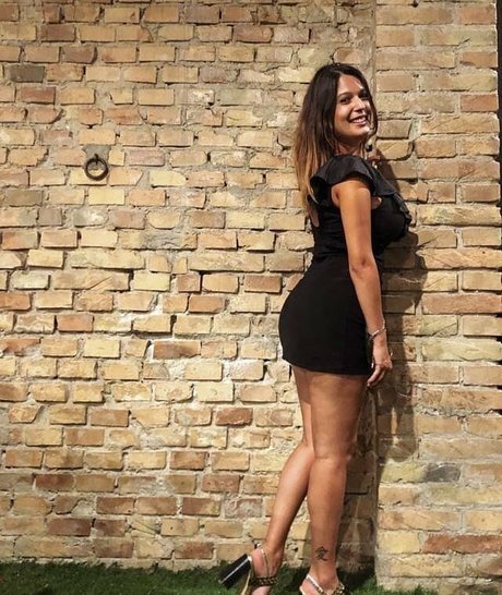 pregnant threesome onlyfans hot sex pics