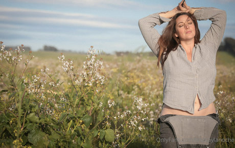 Lindsay Geektron pornographic model gallery