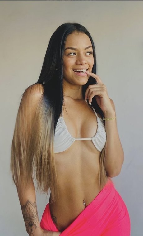 Frey2208 nice model photos