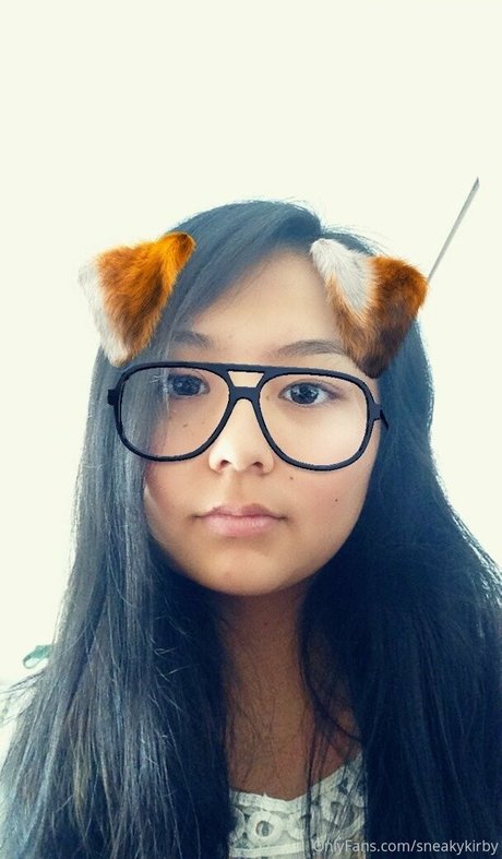 sneakykirby model free images