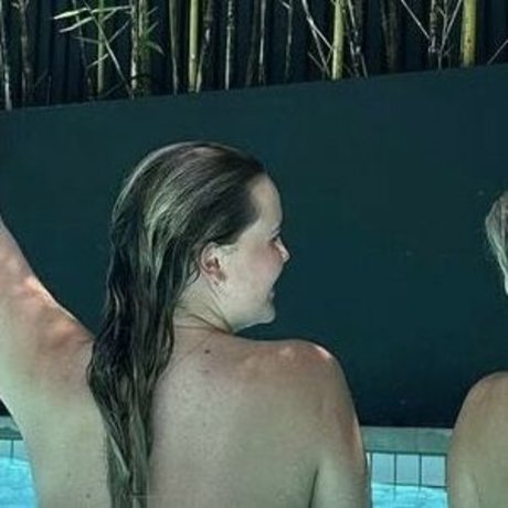 cliocrowhurst hot model pics