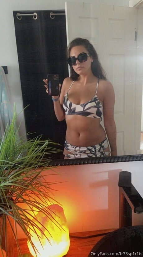 fr33sp1r1ts star exclusive pic