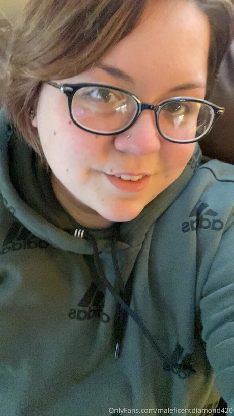 maleficentdiamond420 pornstar adult photo