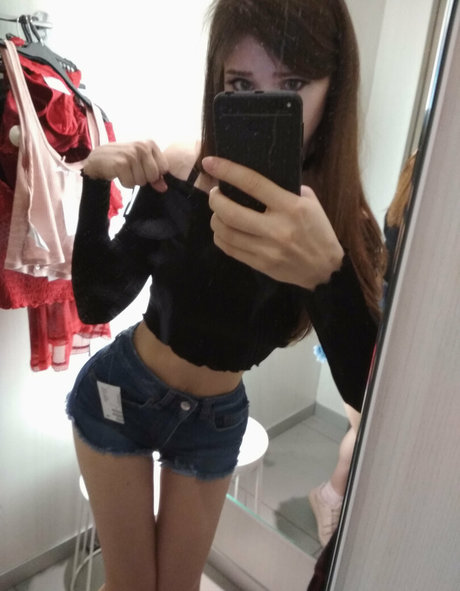 ninelbordel pornstar naked galleries