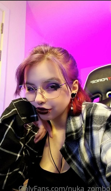 naughty nuka sexy actress images