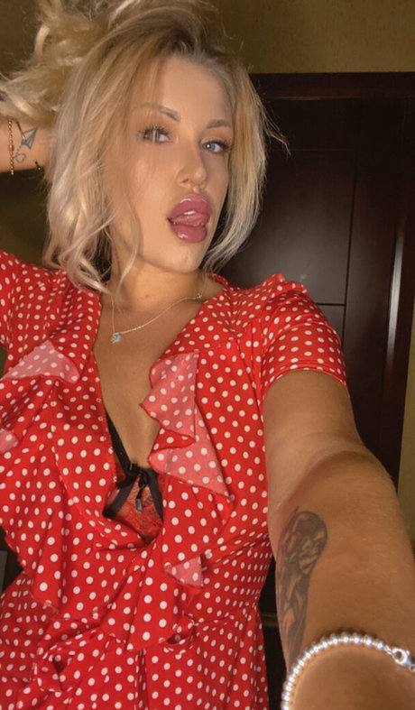 kellie mimi art model photos