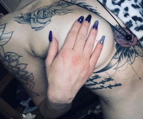 joymontana exclusive model pic