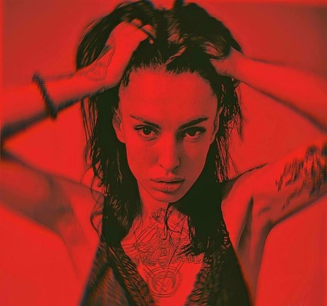 nataliabers hot actress pics