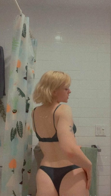 paigeisblank pornstar hot pictures