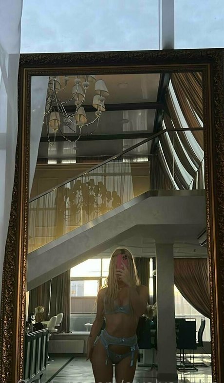 olyalyalyalya nude model photos