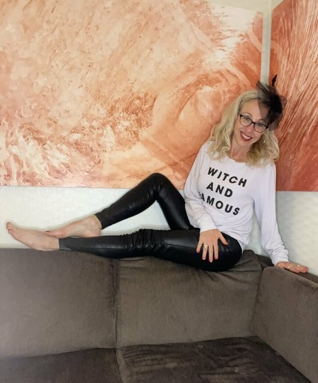 drlovejoy actress gallery