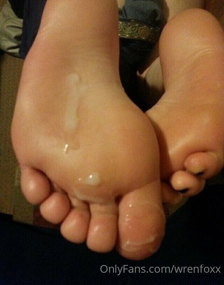 wrenfoxx erotic star archive