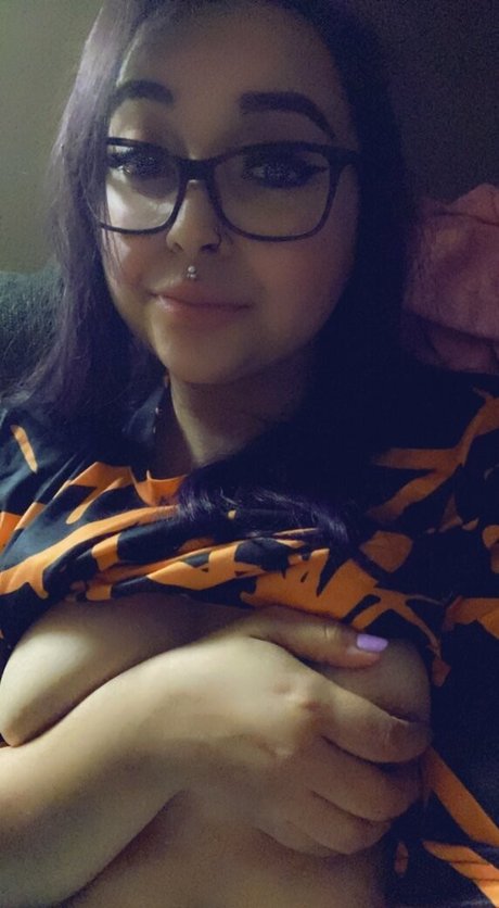 korinam18 porn model pic