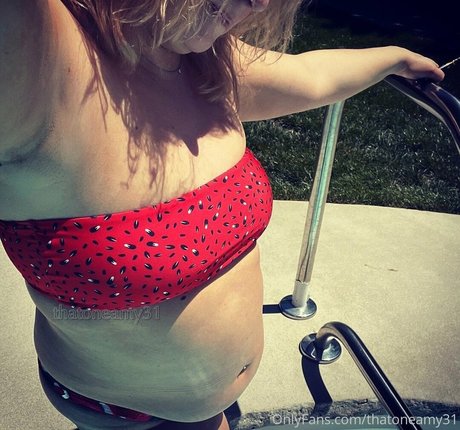 thatoneamy31 porn model gallery