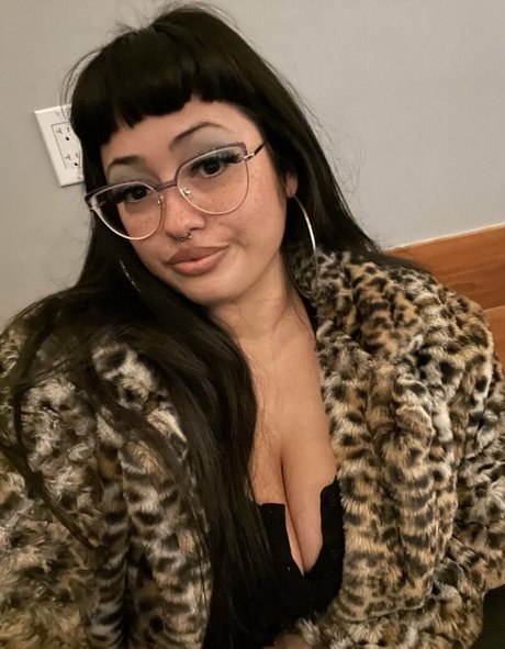 jizzyjazzy pornstar adult archive