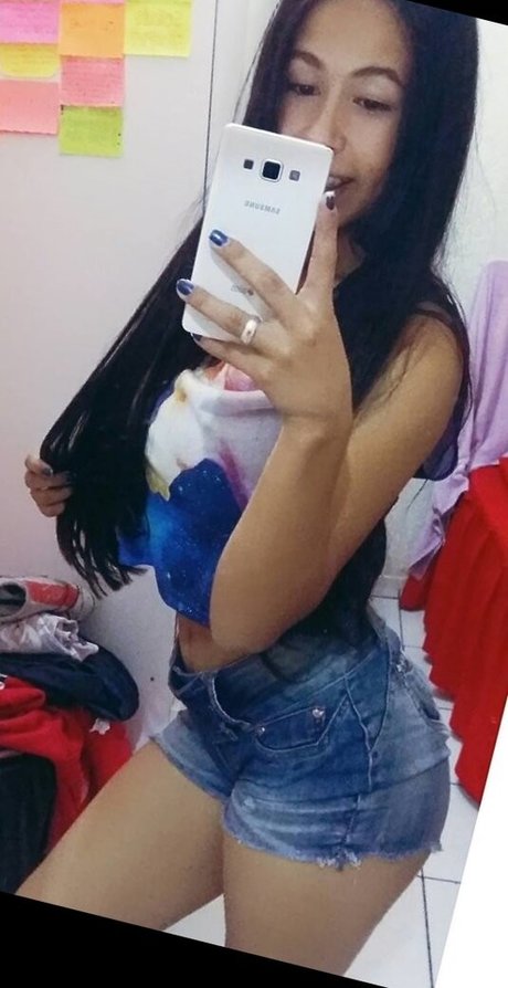 Isadora Drew star naked pictures