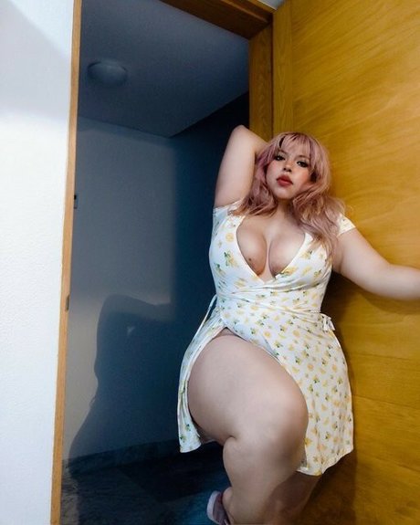 La Nerfeada pornstar adult photos