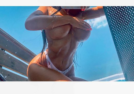 Adriane Linn nudes pornstar galleries