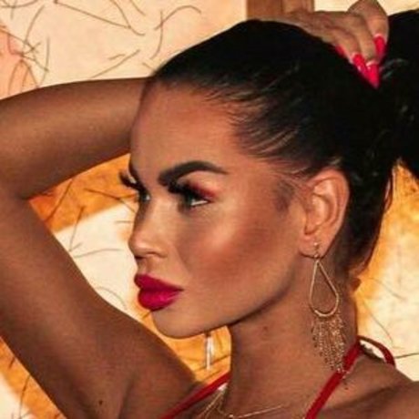 Adriane Linn star best pictures