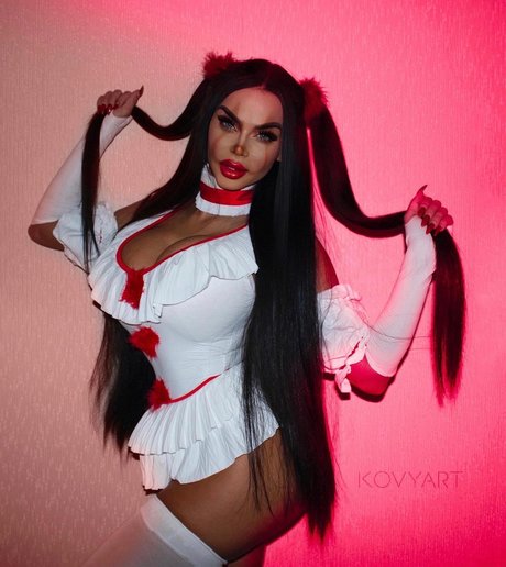 Adriane Linn sexy star gallery