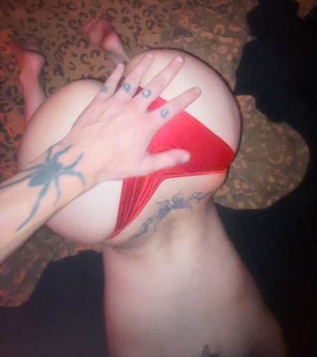 kukiw0rld naked star photos