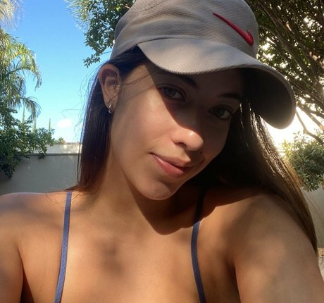 Anah Elisa free star galleries