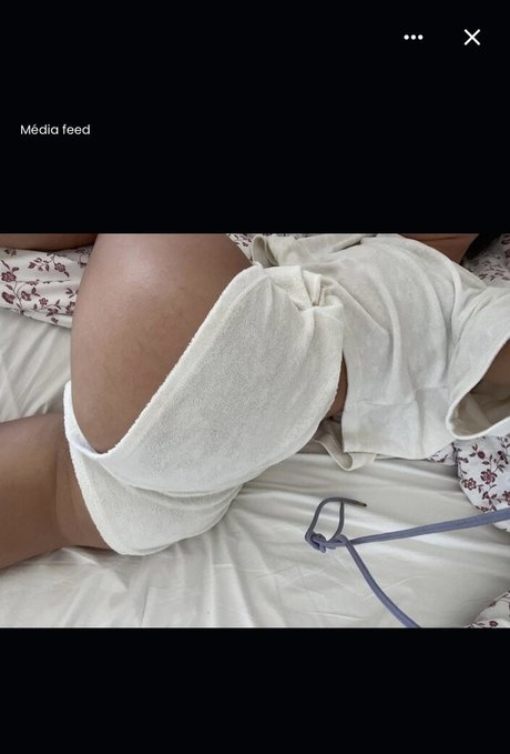 Juliebrtn hot star galleries