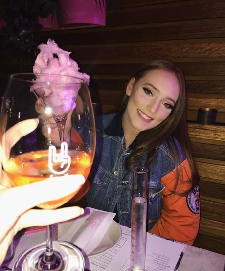 Dannielle Ashurst model nudes pic