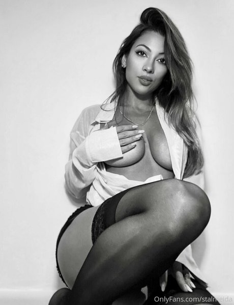 stalmeida nice actress pic