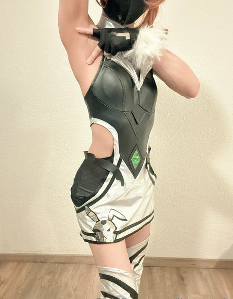 lisa aegis best star photos