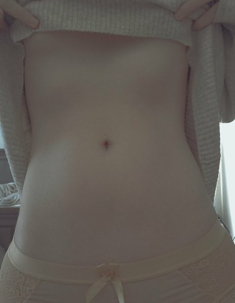 embitss high quality actress images