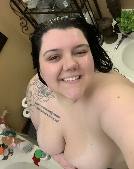 bbwaubie model perfect photos