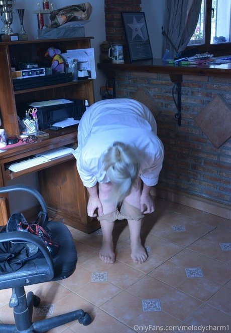 melodycharm1 pretty star pic