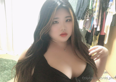 dd phin star adult gallery