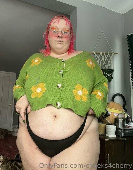 cheeks4cherry pornstar pics