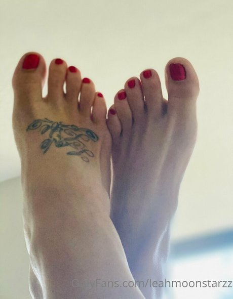 leahmoonstarzz sexy pornstar archive