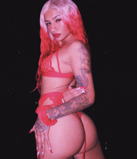 Bhadyaya top model img