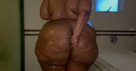 Kandi Pear star hot pictures