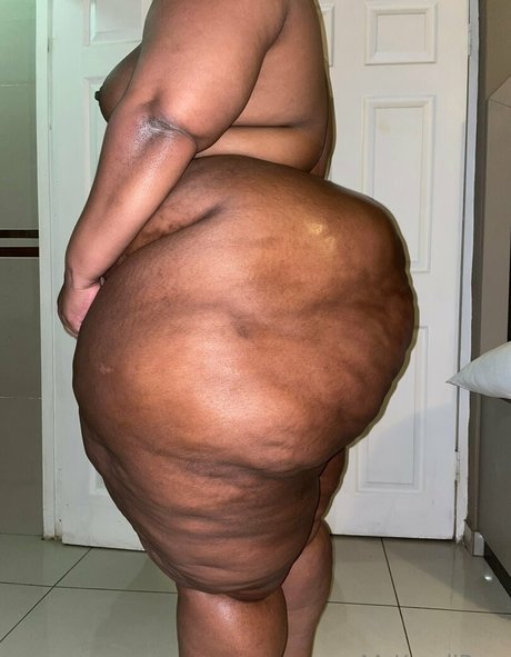 Kandi Pear hd pornstar pics