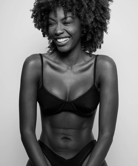 Bermudez Cortes sexy pornstar img