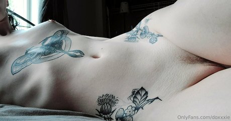 doxxxie free pornstar photo