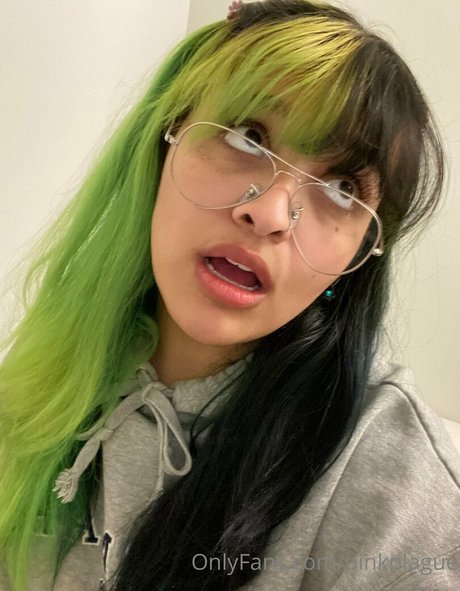 Pinkplague xxx model pic