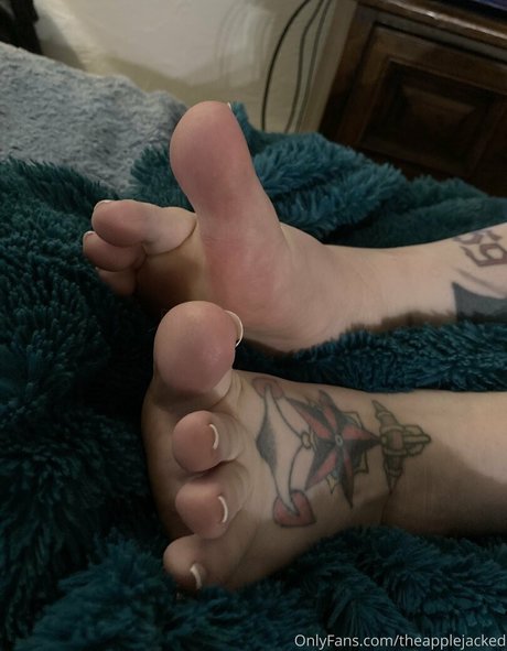 theapplejacked sexy model photo