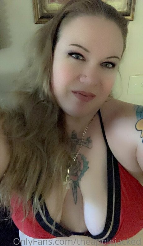 theapplejacked pretty model images