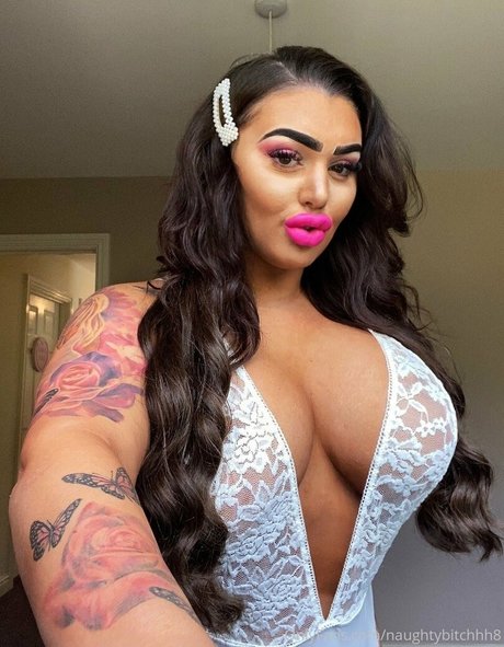 naughtybitchhh8 exclusive star galleries