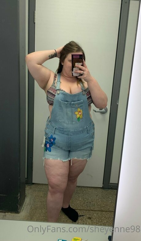 sheyenne98 sexy actress photos