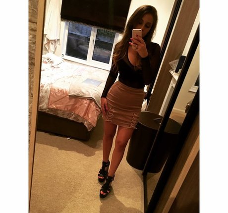 Maddie Curry star high quality images