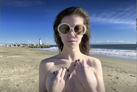 Mim Jackson beautiful actress photos